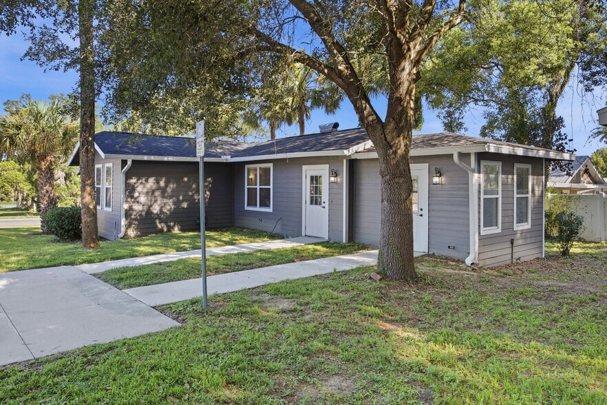 More Photos Of 527 NE 8th Ave, Ocala Office Residential For Sale