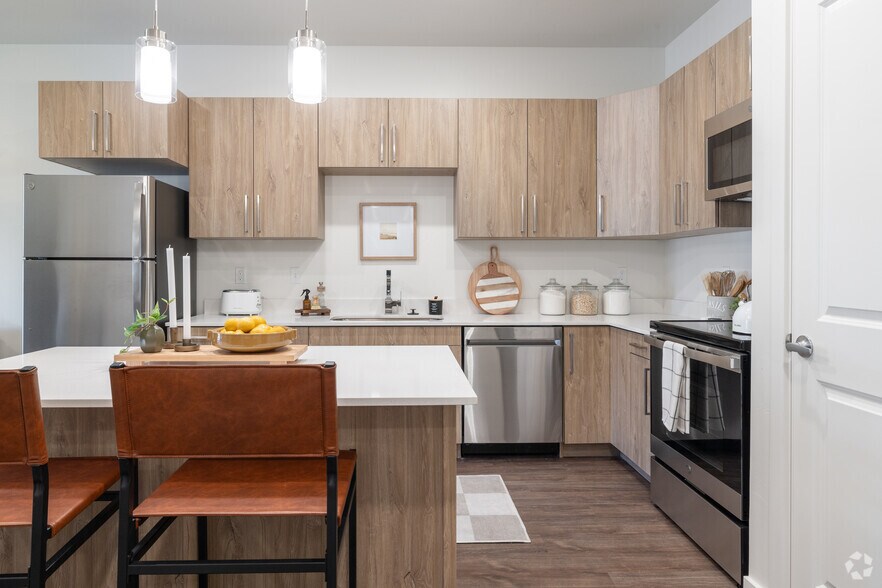 More Photos Of 3040 S South Fork Blvd, Idaho Falls Apartments For Sale