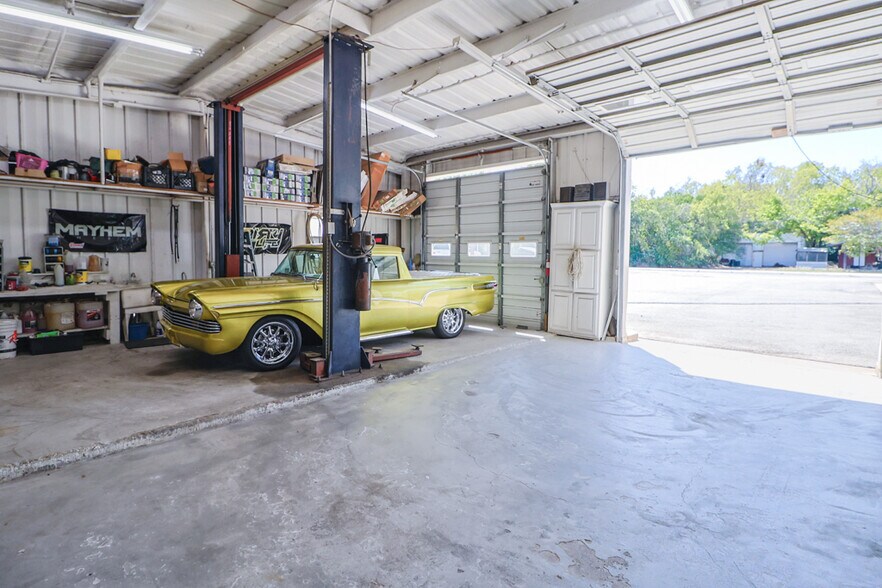 More Photos Of 415 TX-36, Caldwell Land For Sale