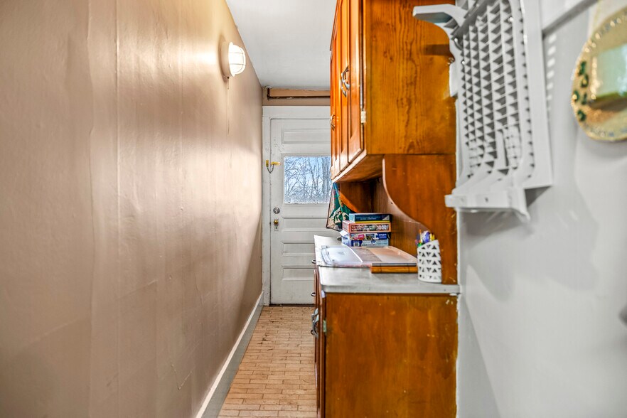 More Photos Of 455 Main St, South Berwick Apartments For Sale