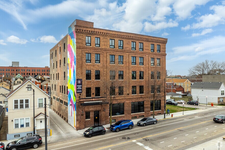 Primary Photo Of 917 W 18th St, Chicago Loft Creative Space For Lease