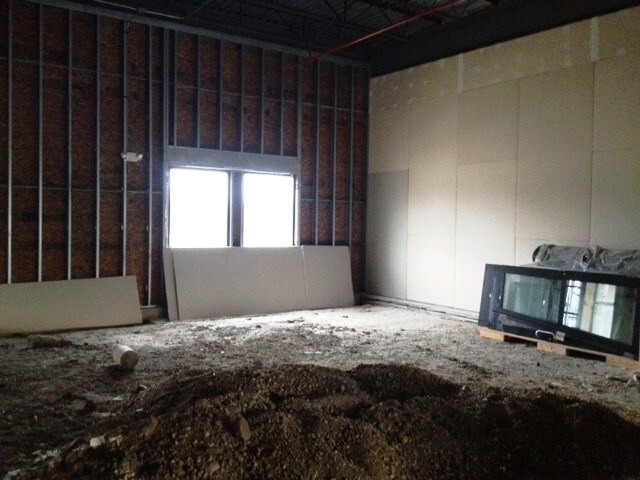 More Photos Of 1110-1124 Schick Rd, Bartlett Medical For Lease