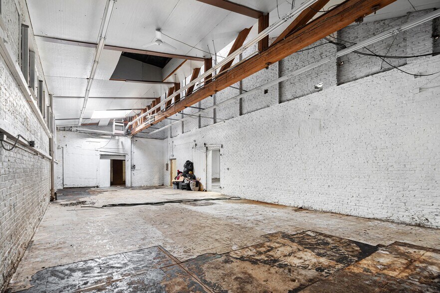 More Photos Of 67 W Queen Ln, Philadelphia Warehouse For Sale