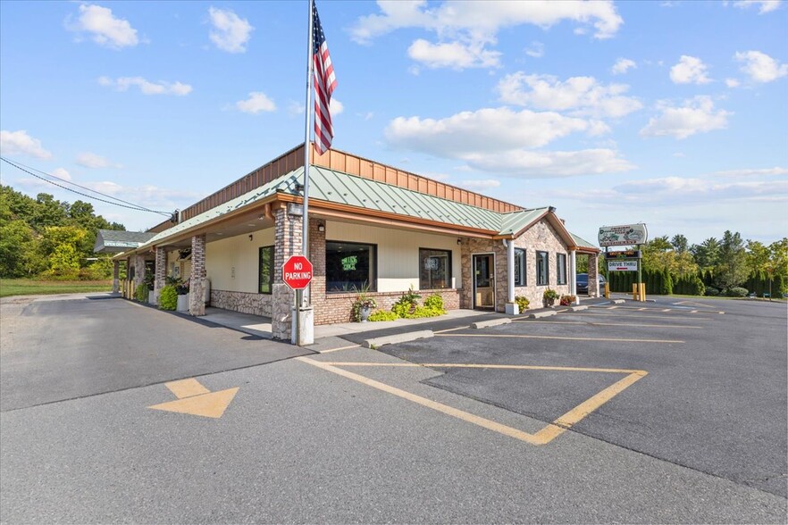 Primary Photo Of 232 W Moorestown Rd, Wind Gap Restaurant For Sale