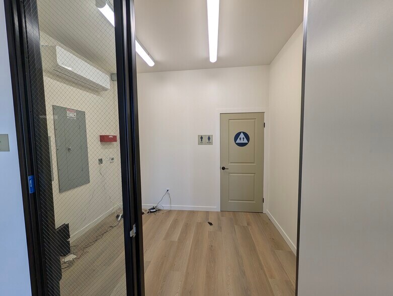 More Photos Of 1156 W Florence Ave, Los Angeles Apartments For Sale