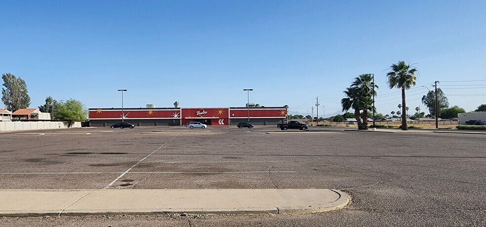 More Photos Of 7241 W Indian School Rd, Phoenix Bowling Alley For Sale