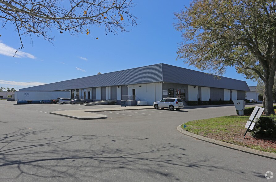 Primary Photo Of 4506 L B Mcleod Rd, Orlando Warehouse For Lease
