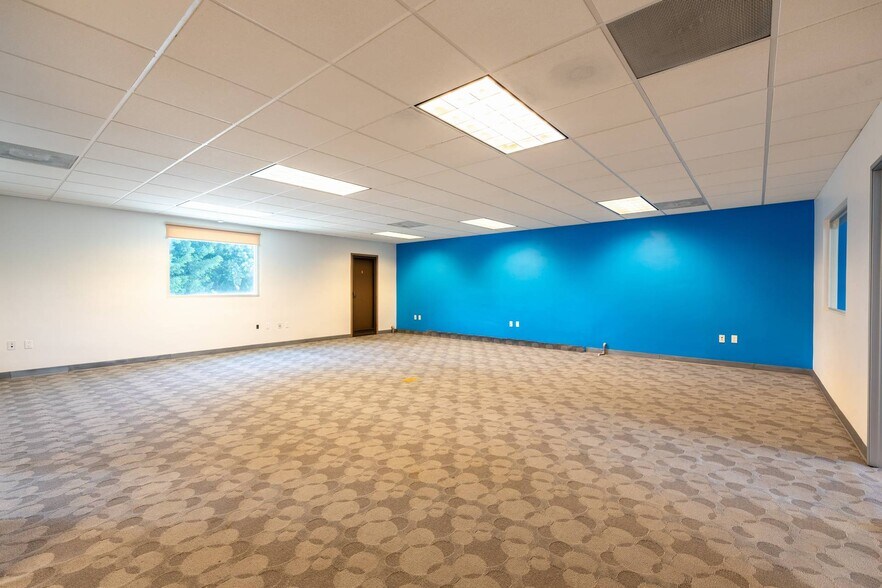 More Photos Of 1518-1520 W Magnolia Blvd, Burbank Storefront Retail Office For Sale