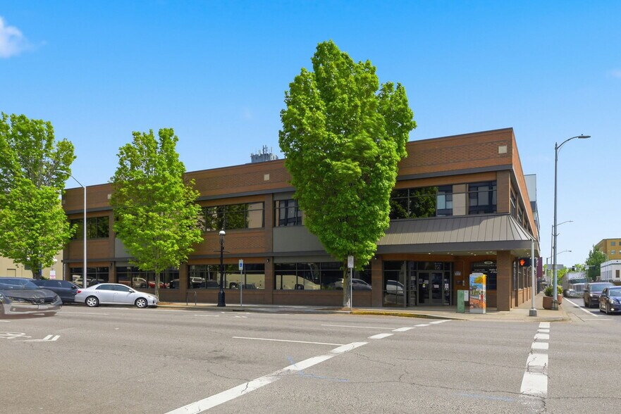 More Photos Of 198 Commercial St SE, Salem Office For Sale
