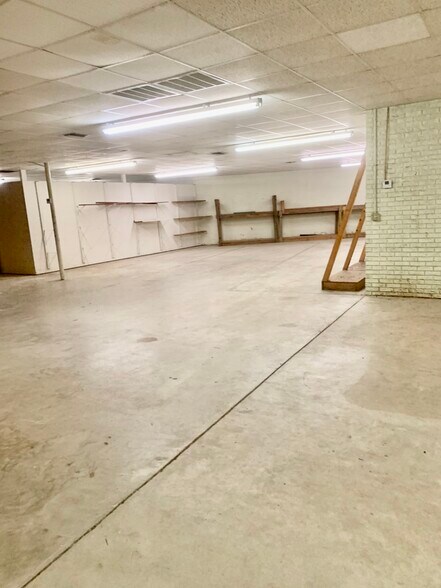 More Photos Of 1002 Walton Way, Augusta Research And Development For Sale