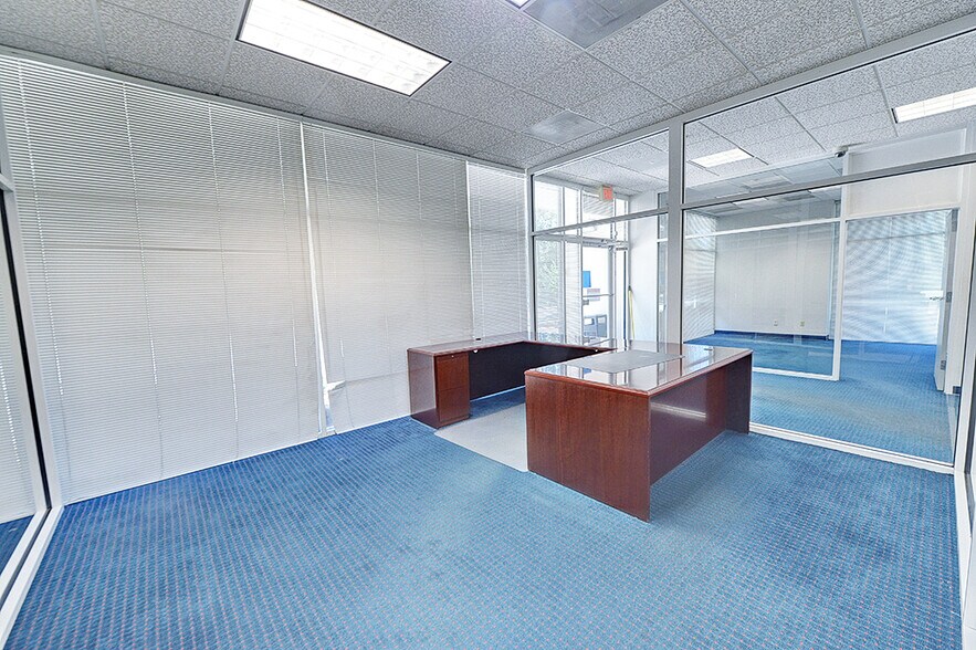 More Photos Of 10241 N Florida Ave, Citrus Springs Bank For Sale