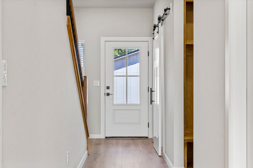More Photos Of 28801 141st S st, Coweta Apartments For Sale