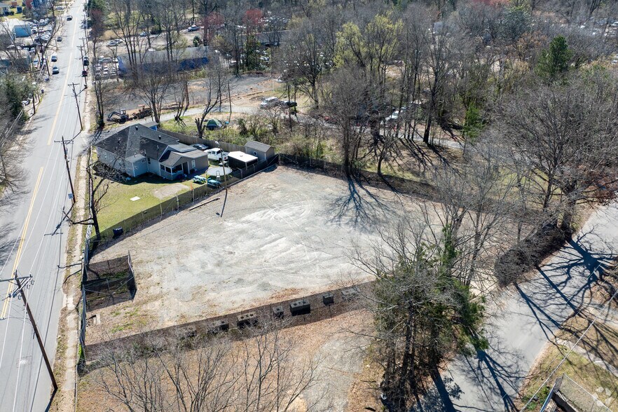 More Photos Of 507 S Briggs Ave, Durham Land For Lease