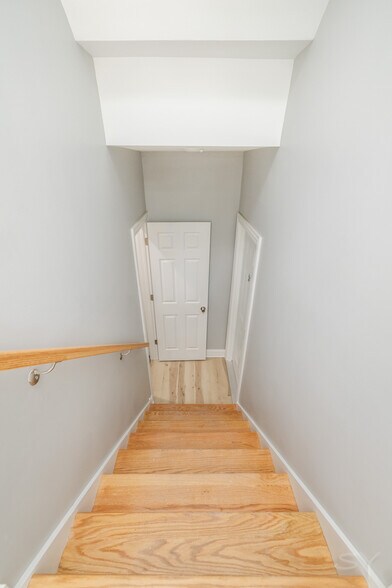 More Photos Of 623 Hamlin Ave, Chicago Apartments For Sale