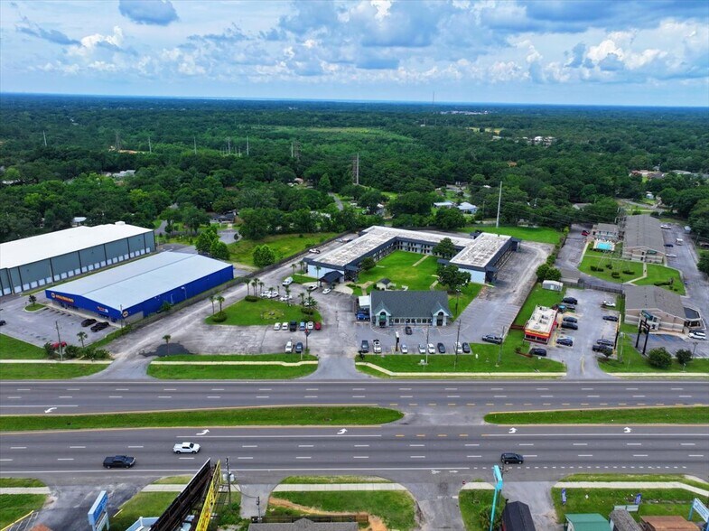 More Photos Of 6911 Pensacola Blvd, Pensacola Land For Lease