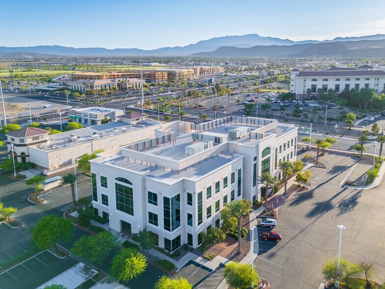 More Photos Of 7220 S Cimarron Rd, Las Vegas Medical For Sale