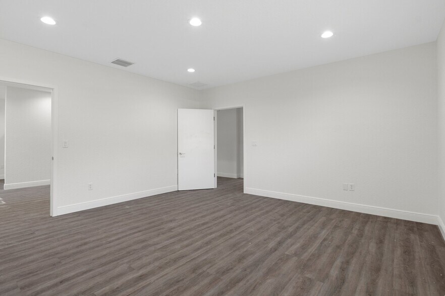 More Photos Of 2519 Highway 44 W, Inverness Office For Sale