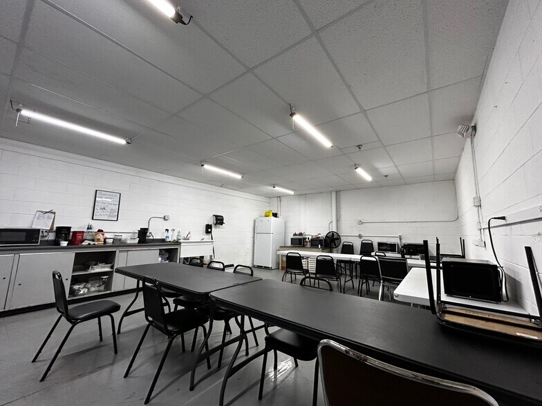 More Photos Of 325 Jay St, Coldwater Industrial For Sale