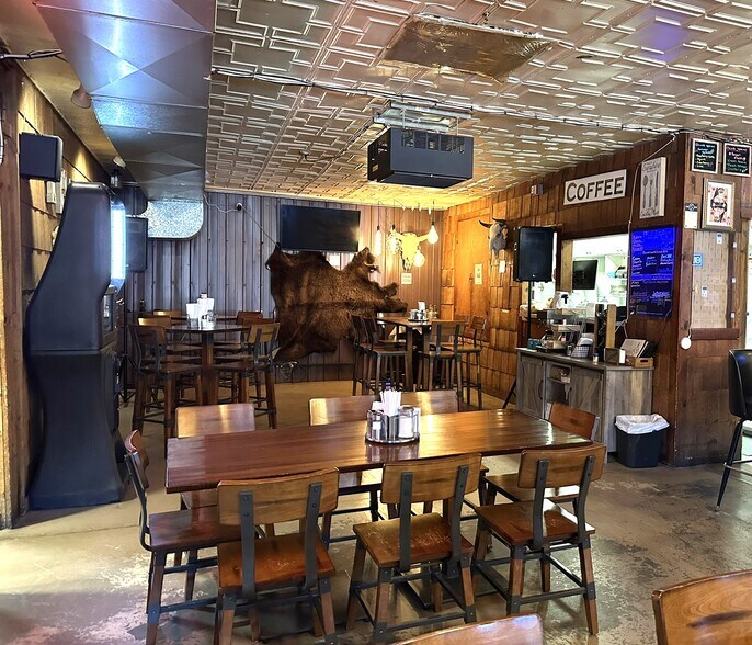 More Photos Of 115 N Laramie Ave, Fort Laramie Freestanding For Sale