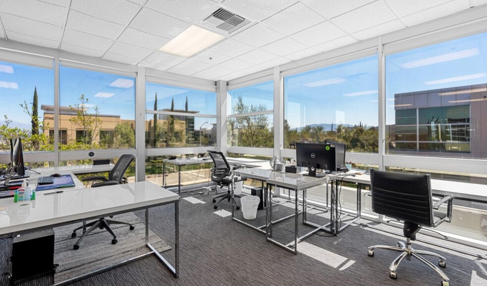 More Photos Of 27321-27327 Via Industria, Temecula Light Distribution For Sale