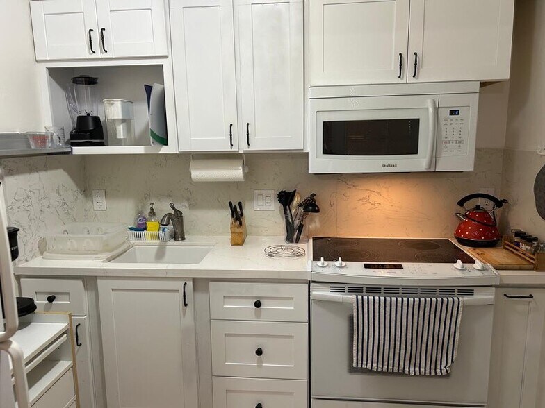 More Photos Of 935 Pomeroy Ave, Santa Clara Apartments For Sale