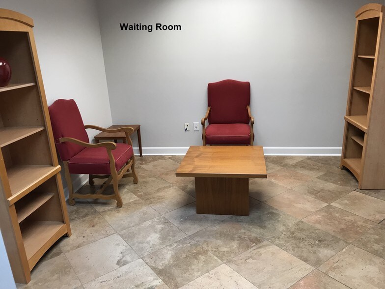 More Photos Of 2990 Gulf Breeze Pky, Gulf Breeze Medical For Lease