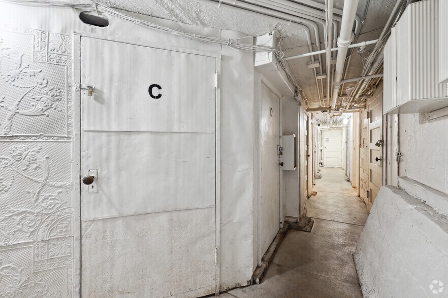 More Photos Of 449 & 451 9th St, San Francisco Apartments For Sale
