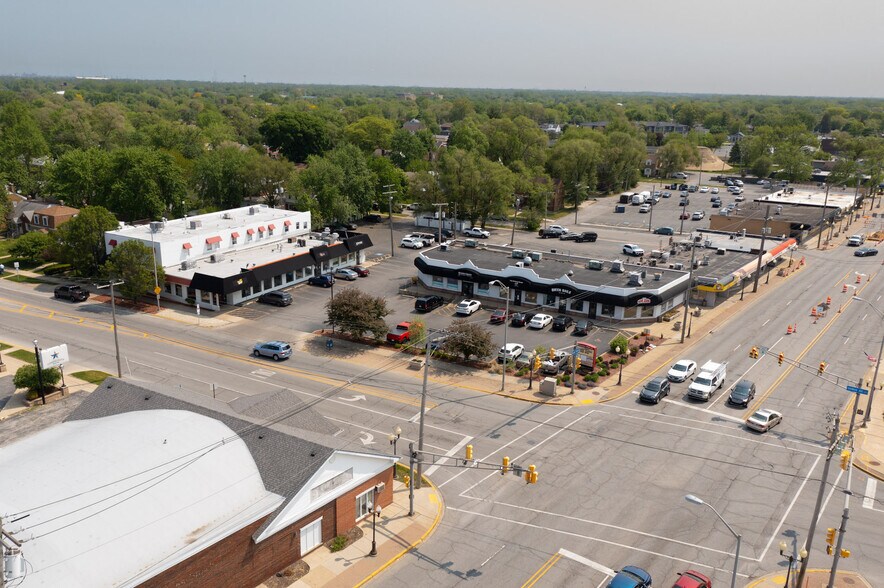 More Photos Of 215 Ridge Rd, Munster Unknown For Lease