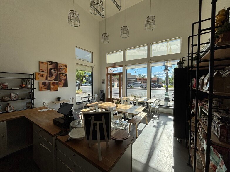 More Photos Of 151 S Main St, Springville Storefront For Lease