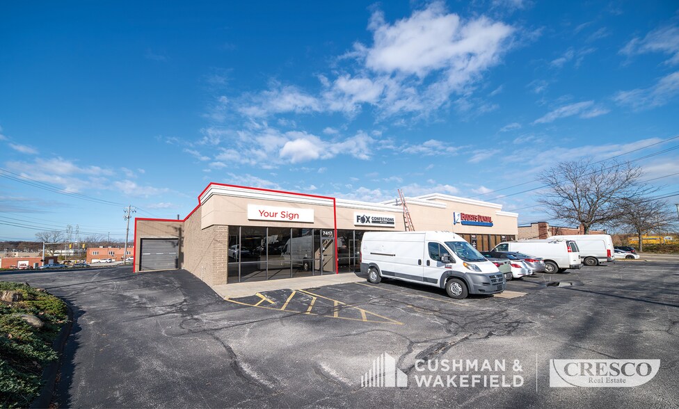 Primary Photo Of 7417-7425 Mentor Ave, Mentor Freestanding For Lease