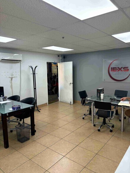 More Photos Of 6020 NW 99th Ave, Doral Industrial For Sale