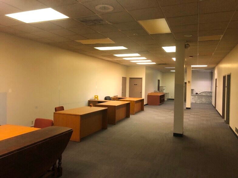 More Photos Of 1120 Montrose Ave, Saint Louis Manufacturing For Sale