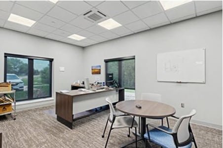 More Photos Of 6280 NE 14th St, Des Moines Warehouse For Sale