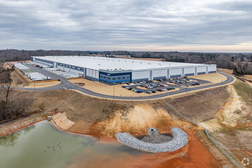 More Photos Of 1101 Gallimore Dairy Rd, Colfax Warehouse For Lease