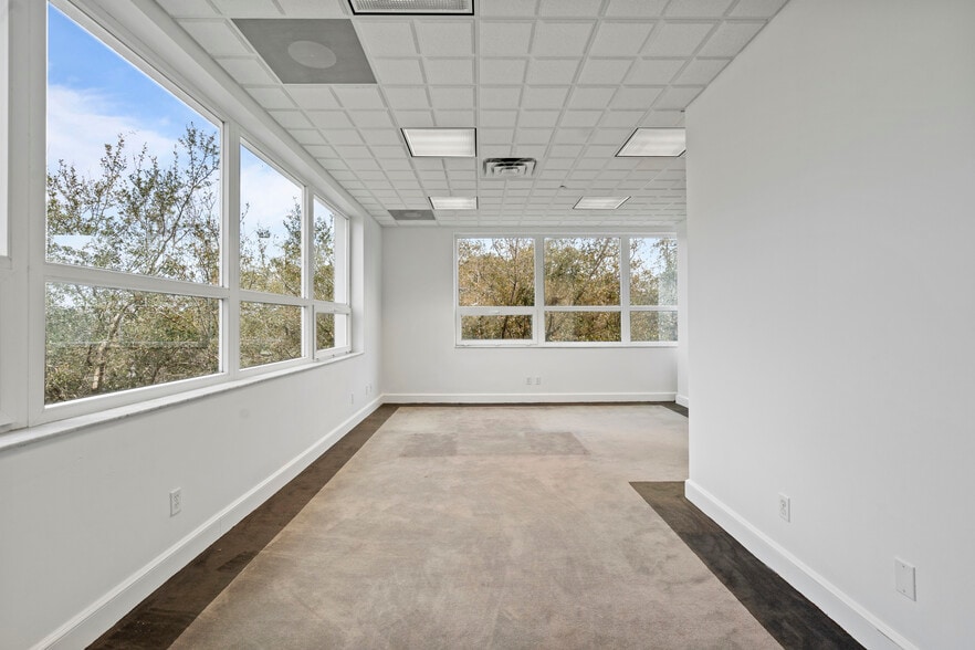 More Photos Of 1735 W Hibiscus Blvd, Melbourne Medical For Lease