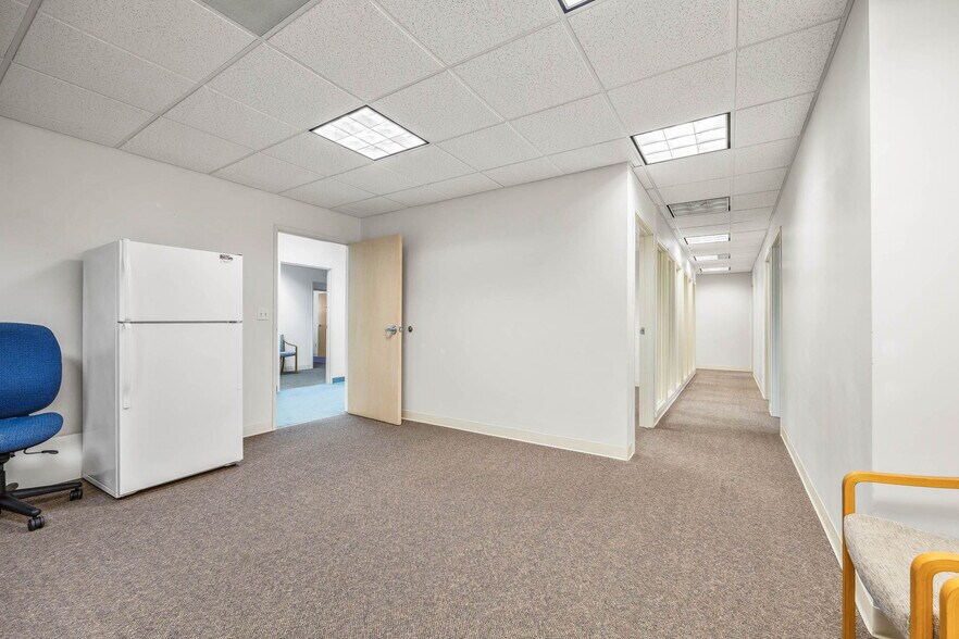 More Photos Of 705 9th St, Florence Medical For Lease