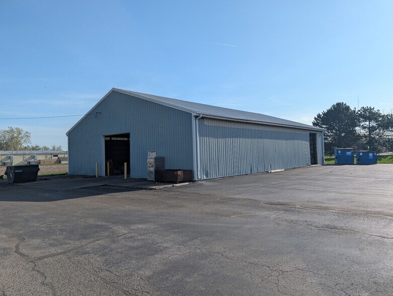 More Photos Of 2110 George St, Sandusky Warehouse For Sale