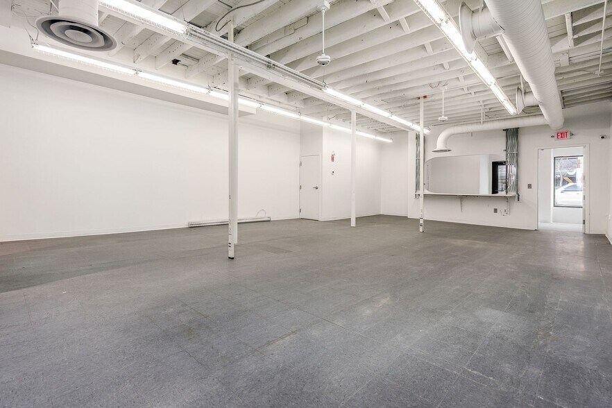 More Photos Of 612 N High St, Columbus Storefront Retail Office For Sale