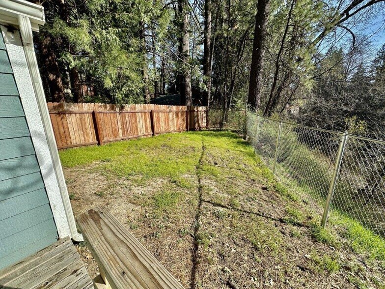 More Photos Of , Idyllwild-Pine Cove Multifamily For Sale