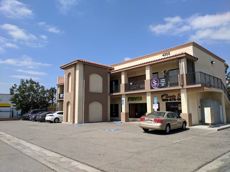More Photos Of 420 S Riverside Ave, Rialto Storefront Retail Office For Sale