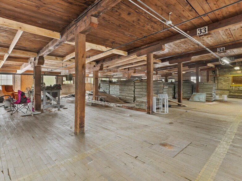 More Photos Of 1223 New York Ave, Sheboygan Industrial For Sale