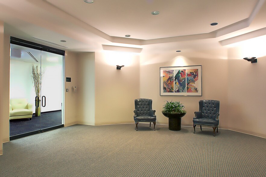 More Photos Of 12977 N 40 Dr, Creve Coeur Office For Lease