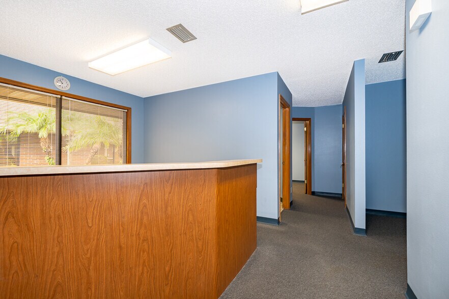 More Photos Of 13330 W Colonial Dr, Winter Garden Medical For Lease