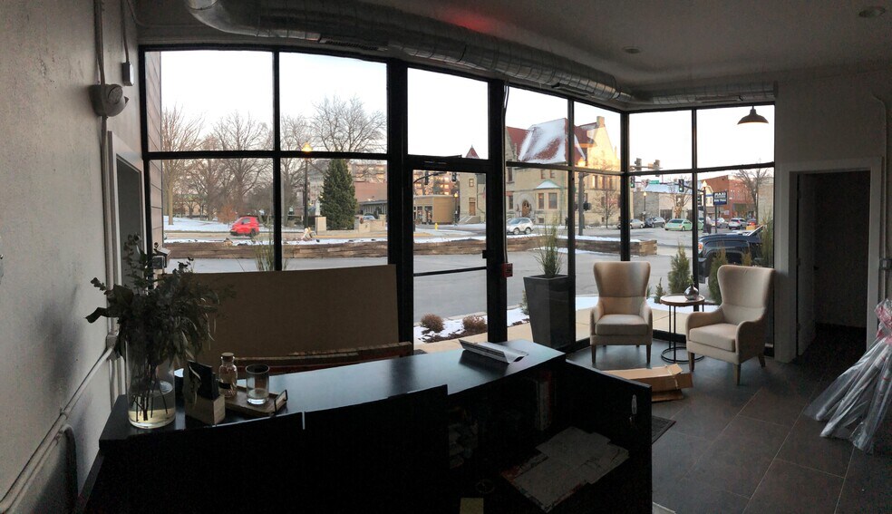 More Photos Of 206 N Main St, Wheaton Storefront Retail Office For Sale