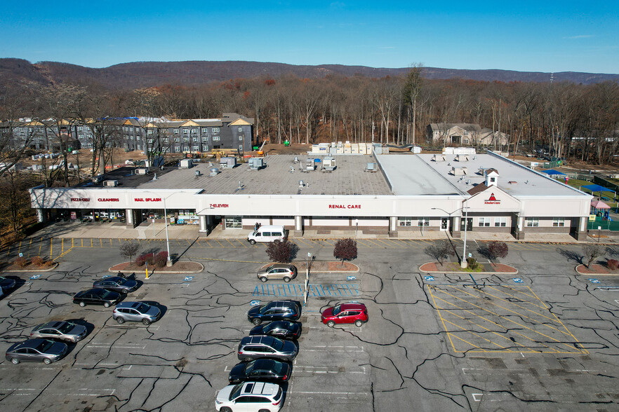 Primary Photo Of 20 Rt-59, Suffern Freestanding For Lease