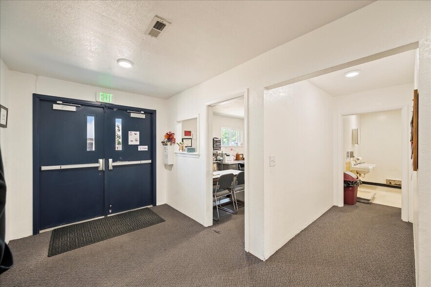 More Photos Of 522 N 9th Ave, Caldwell Daycare Center For Sale
