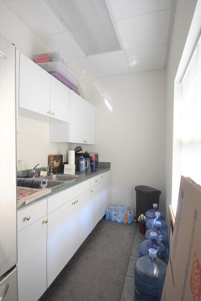 More Photos Of 166 E Bloomingdale Ave, Brandon Medical For Lease