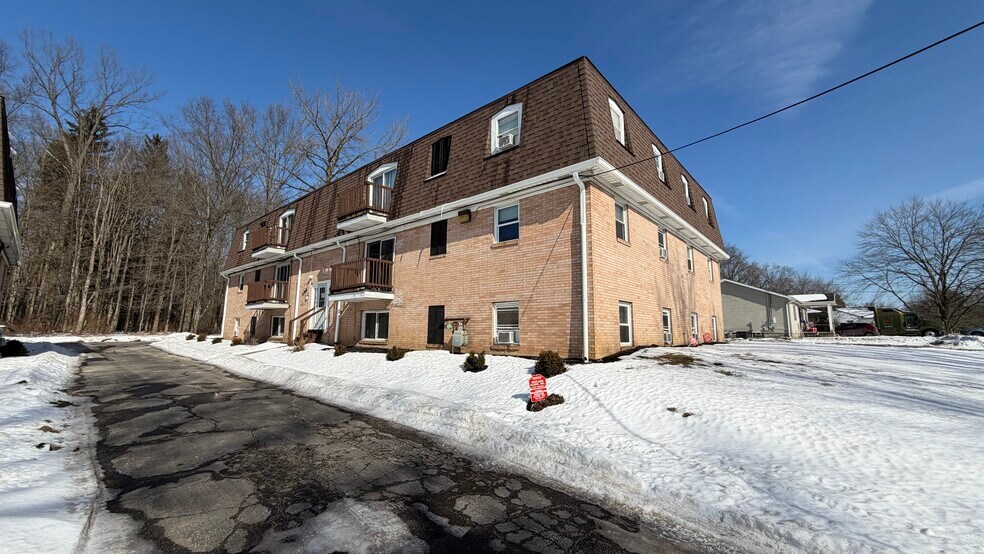 More Photos Of 3100 Beal St, Warren Apartments For Sale