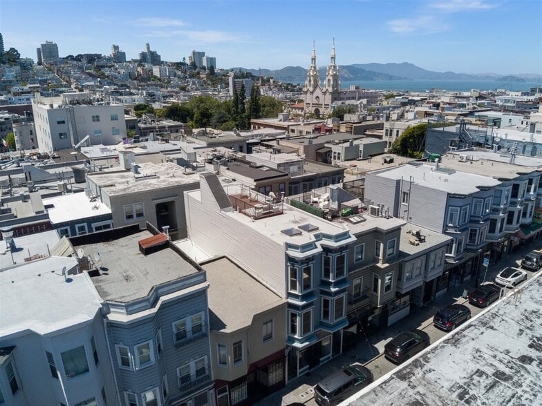 More Photos Of 1431 Grant Ave, San Francisco Multifamily For Sale