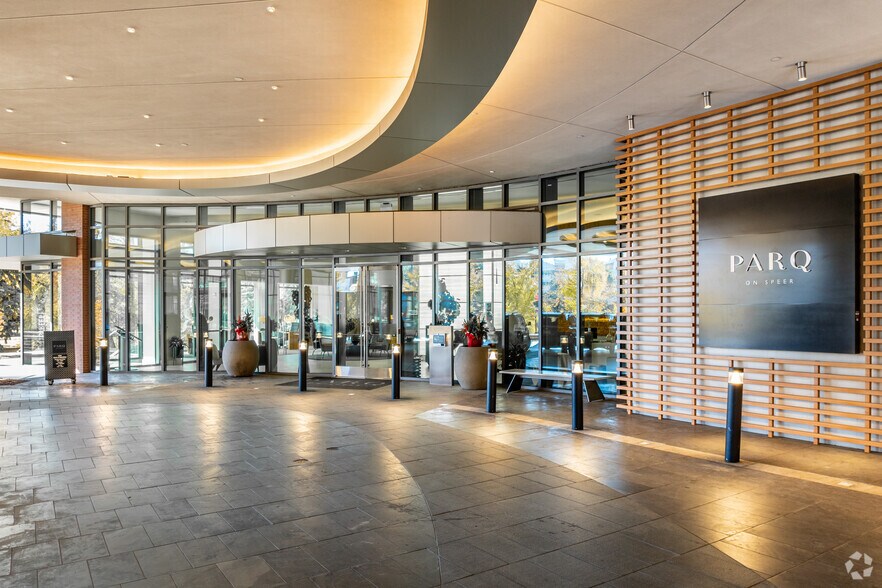 More Photos Of 909 Bannock St, Denver Apartments For Lease